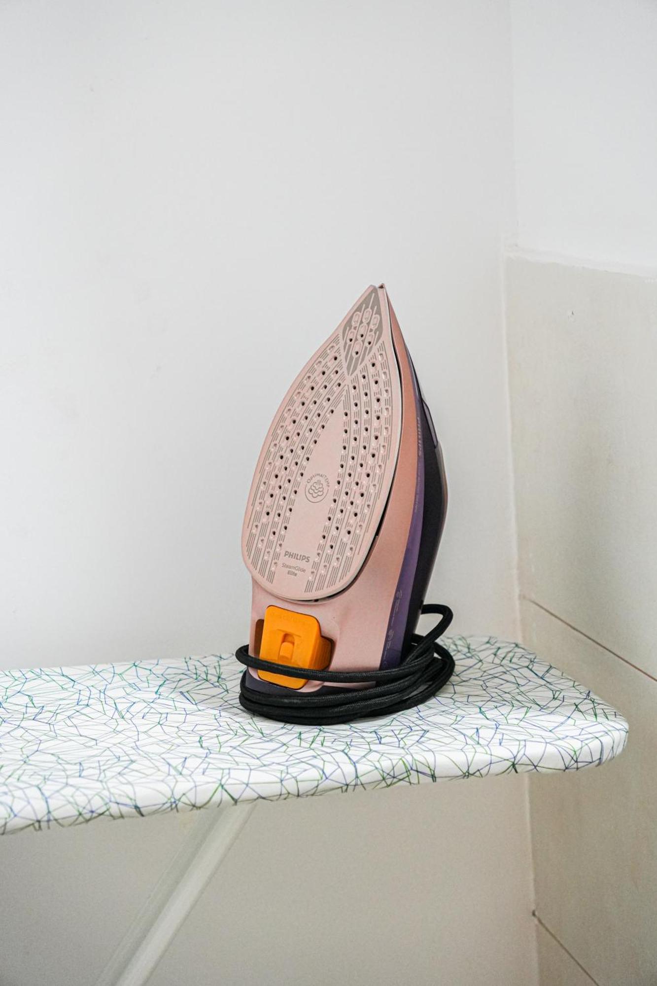 Ana - Cozy & Quiet Apt With Balcony & Garden View Bucarest Esterno foto